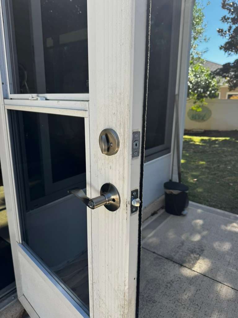 Front Door Handle Set in Lady Lake, FL — Locksmith Enforcement