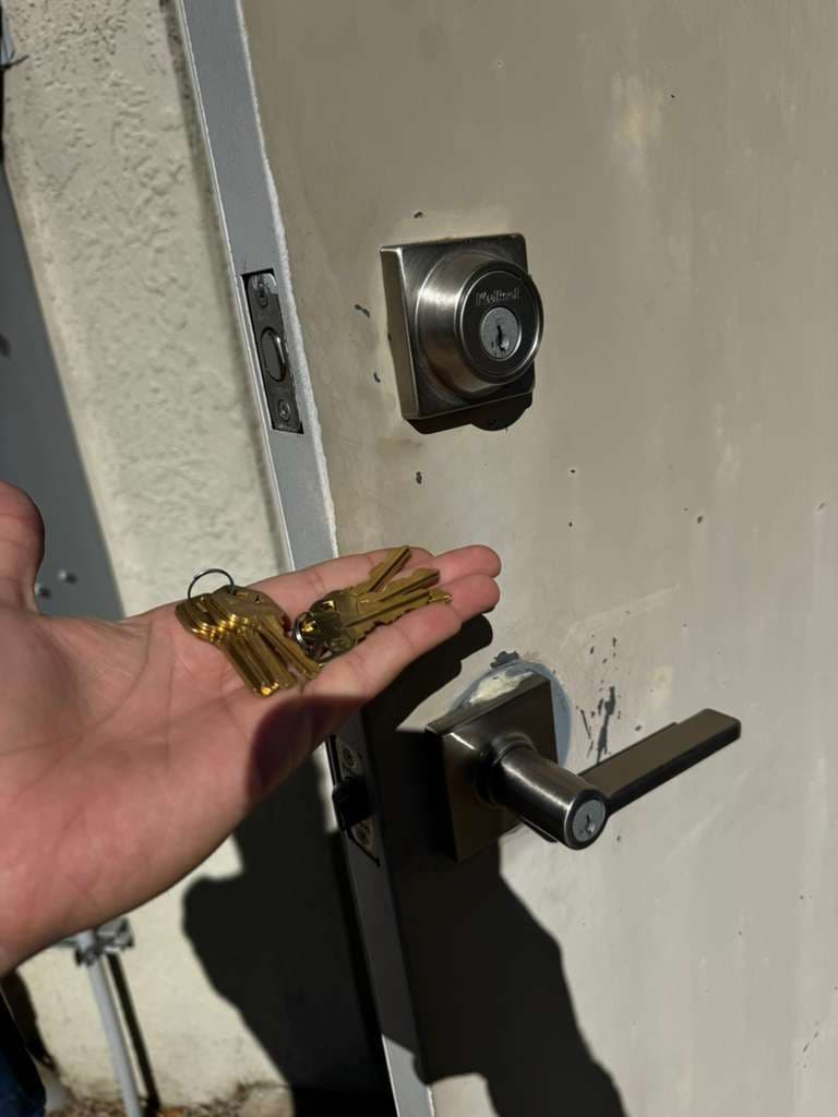 Commercial Door Lock Repair in Lake County, FL — Locksmith Enforcement