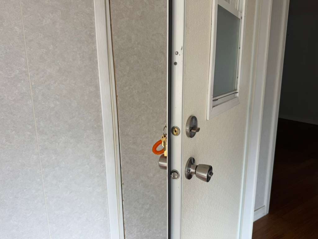 Emergency Lockout Service in Lake County, FL — Locksmith Enforcement
